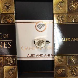 GOT STARK SIGNET ADJUSTABLE RING STERLING SILVER